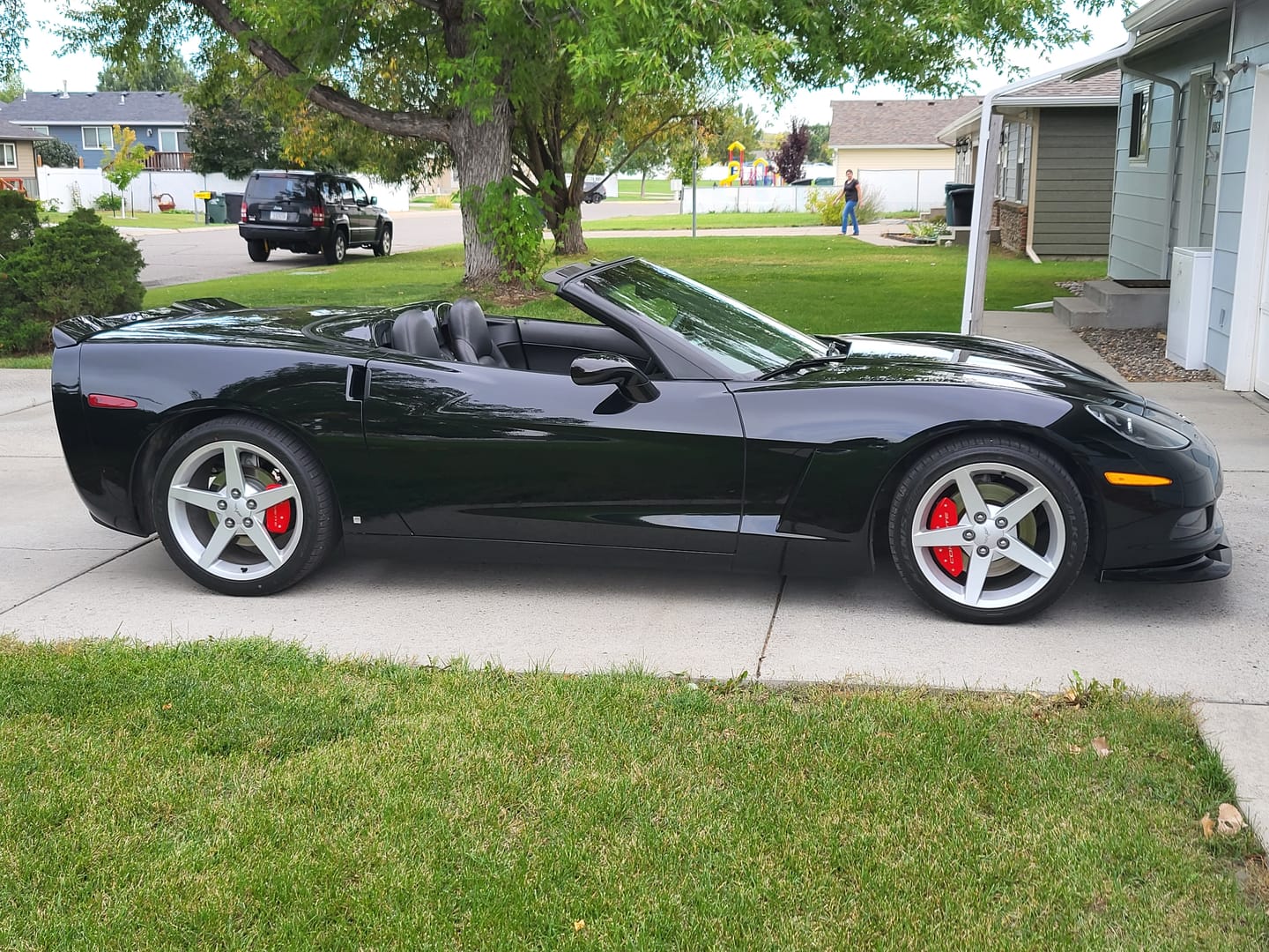 Customer photo review of Corvette C6 Base Extended Front Splitter Lip | ZR1 Conversion Package
