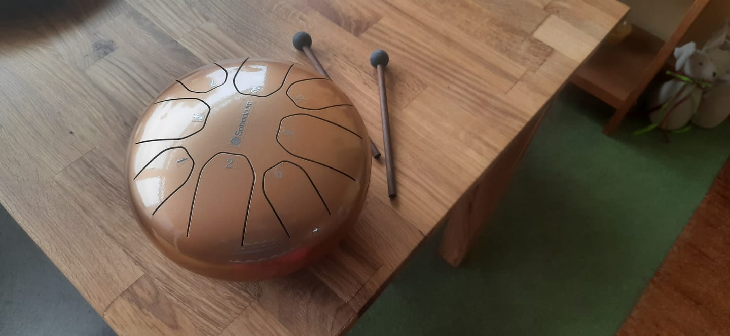 Customer photo review of Sonodrum Zungentrommel - "Standard" - Handgefertigt - (14cm / 20cm) - 8 Zungen - C-Dur