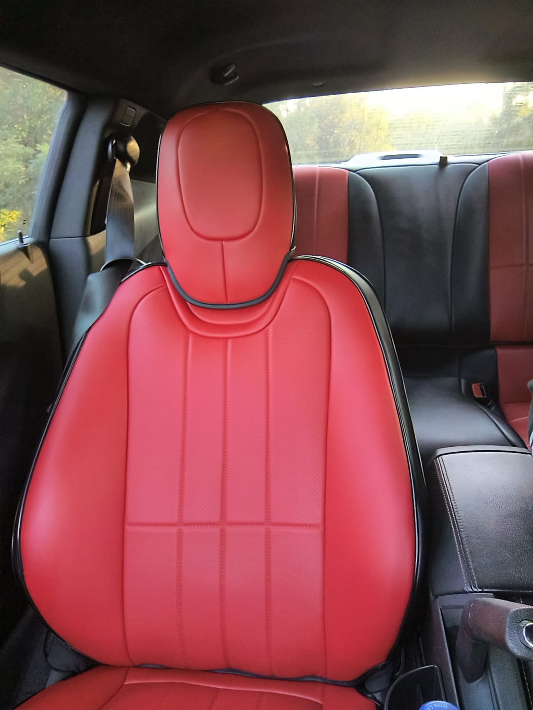 Customer photo review of 5th Gen Camaro Convertible Custom Leather Seat Covers