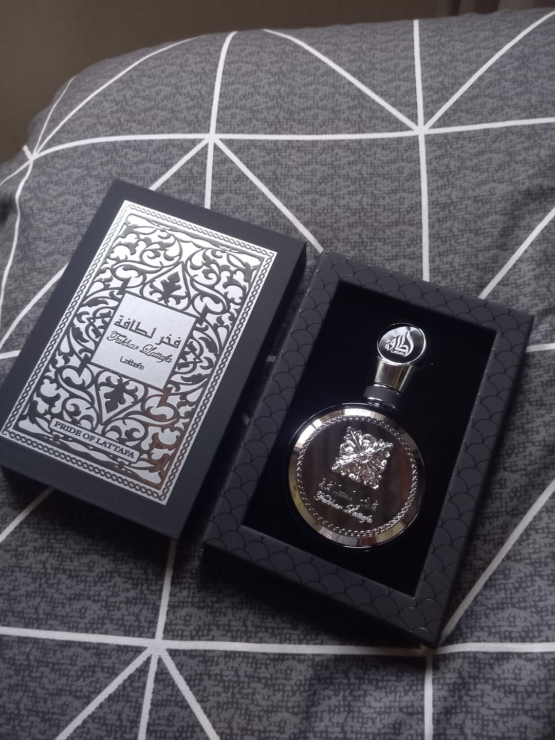 Customer photo review of Fakhar Homme 100ml Eau De Parfum