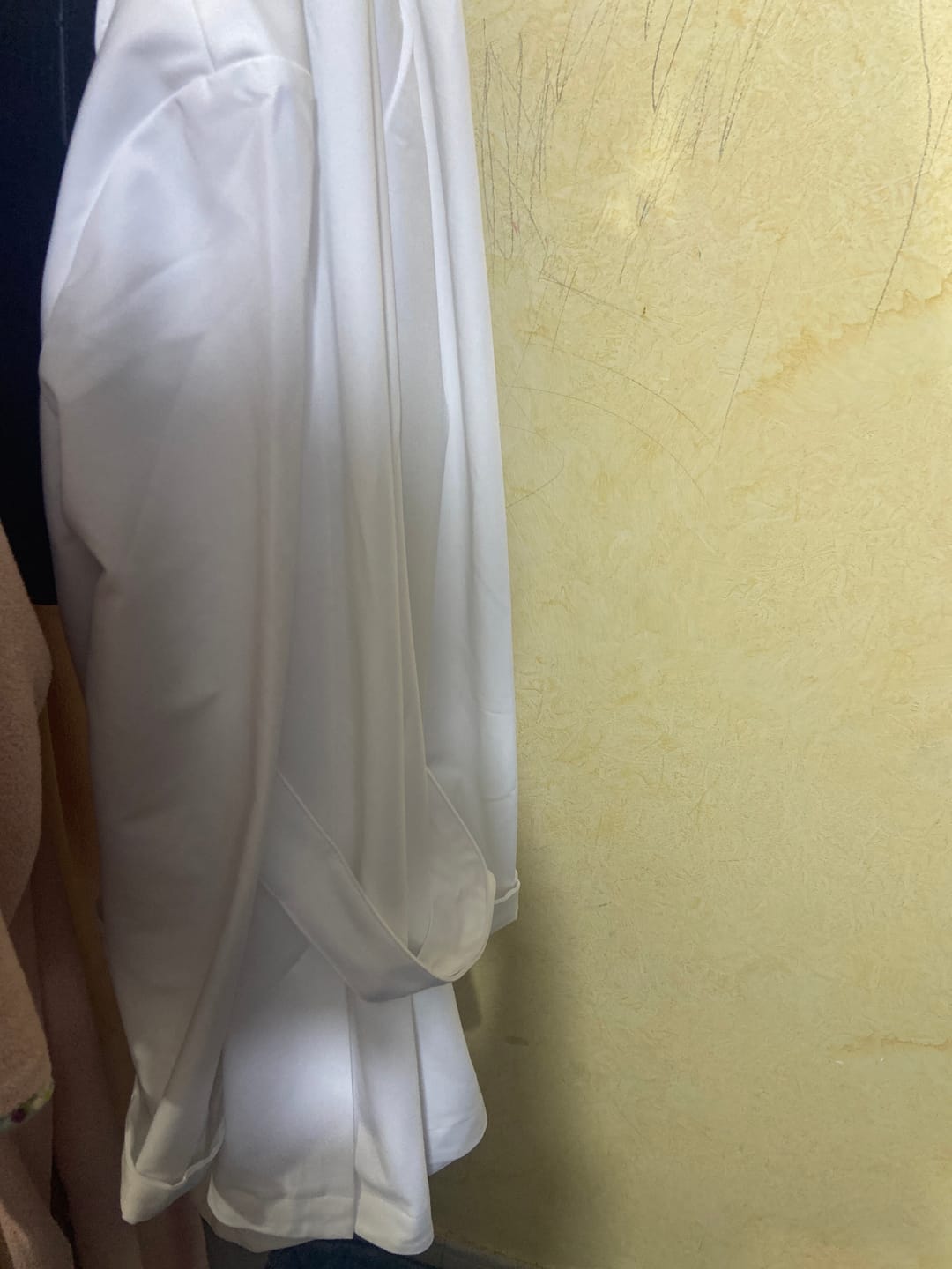 Customer photo review of لابكوت فيونا هيلنق هاندز وايت كوت ~ Fiona Labcoat Healing Hands White Coat