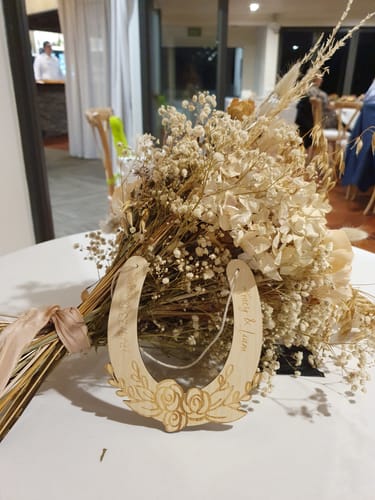 Customer photo review of Personalised Floral Wedding Horseshoe