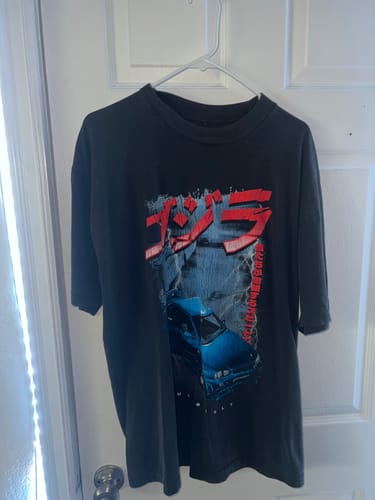 Customer photo review of BAYSIDE 6.5oz BOX TEE
