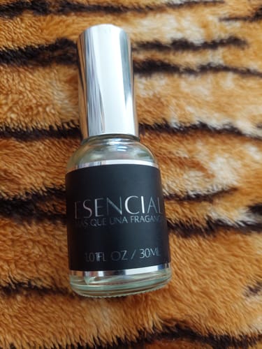 Customer photo review of H042 Inspirado en: L'Homme Idéal Extrême - Guerlain