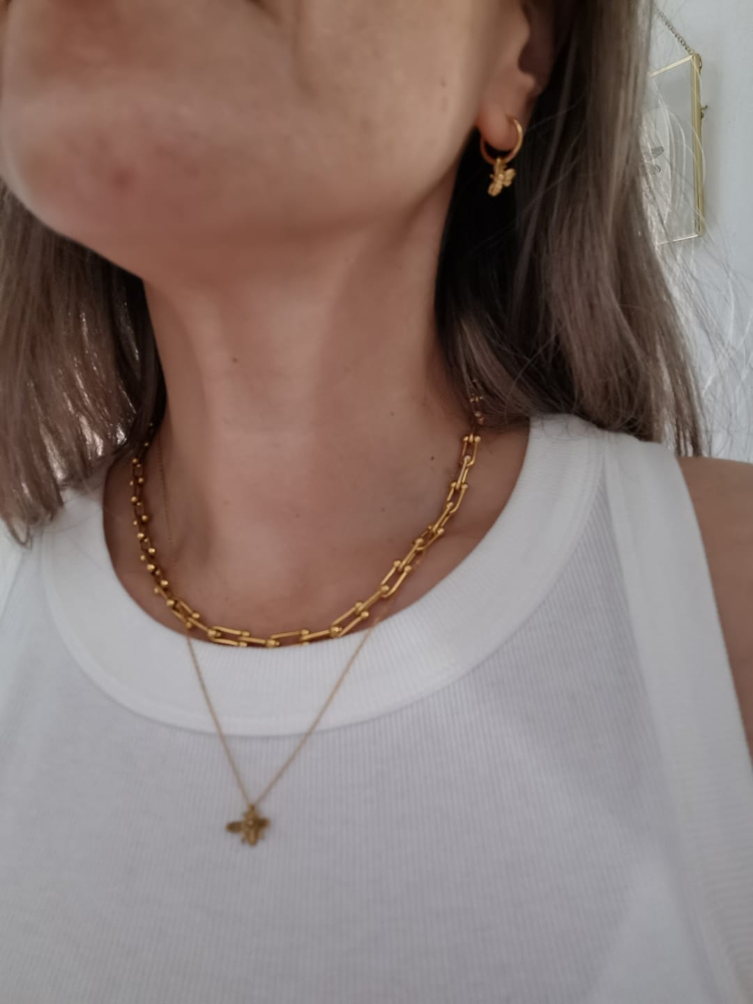Customer photo review of Aretes Beecuff