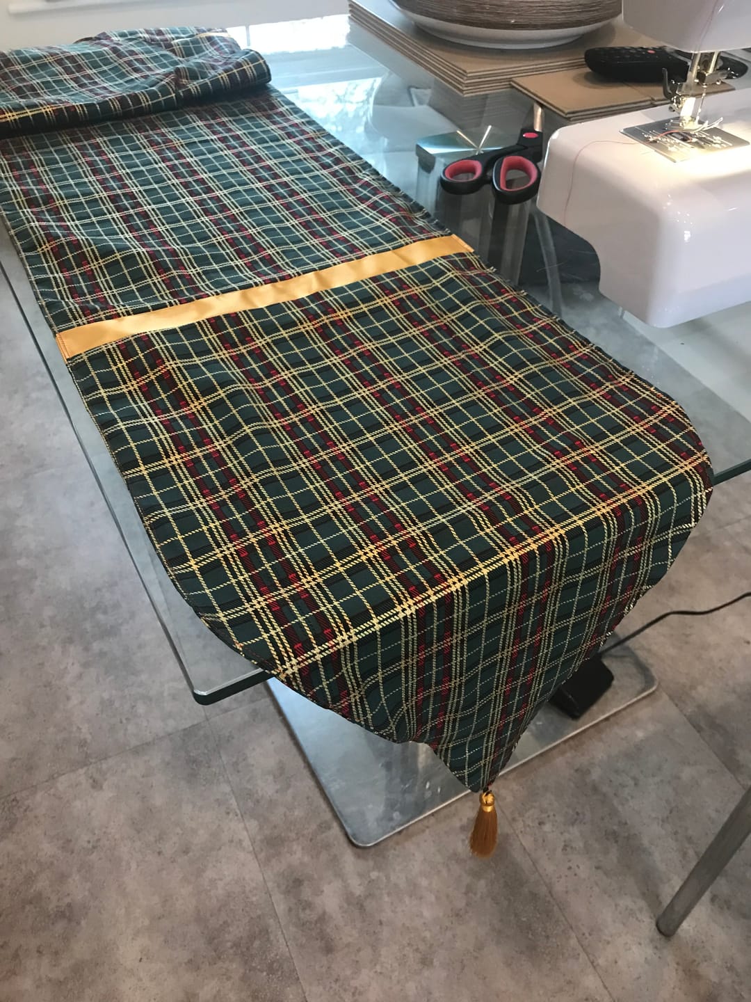 Customer photo review of Xmas Checkered Rose & Hubble Christmas Cotton Fabric