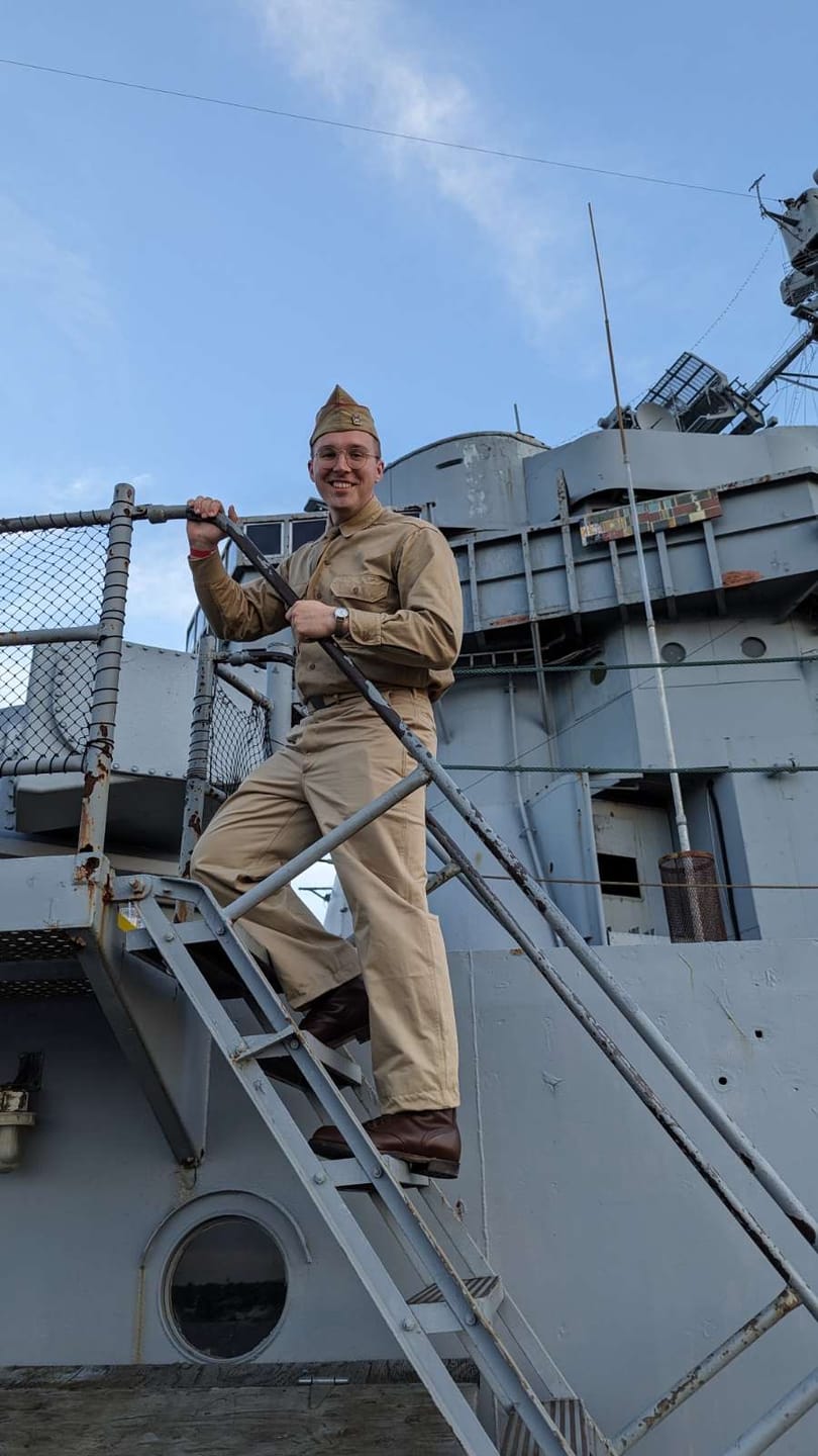 Customer photo review of 1942 US Army Chino Trousers