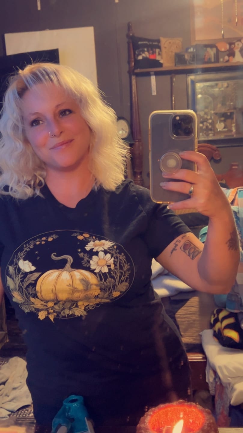 Customer photo review of Pumpkin Cottagecore Graphic Tee