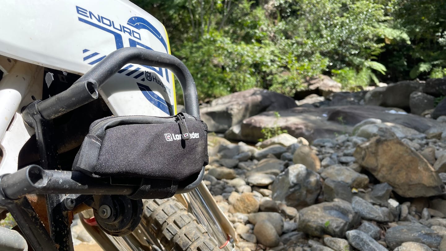 Customer photo review of Cockpit Hangry Pouch Set - BMW R1200/1250 GS / GS Adventure