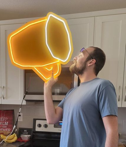 Customer photo review of BEER GLASS LED NEON SIGN