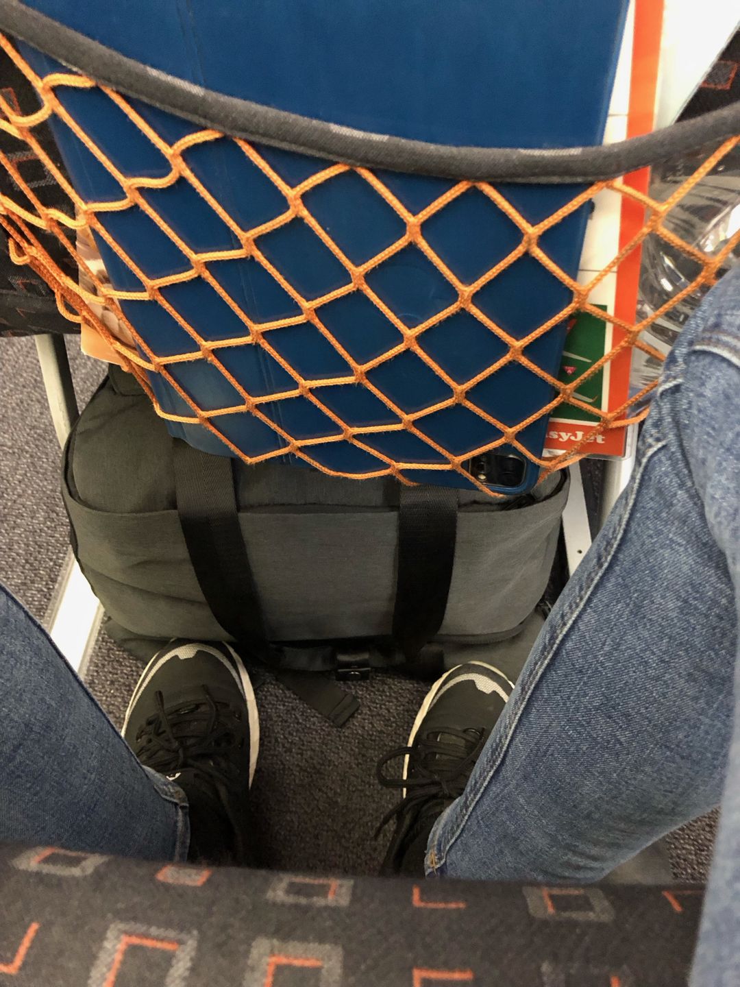 Customer photo review of Memphis 30L Backpack ♻️ - 45x36x20cm