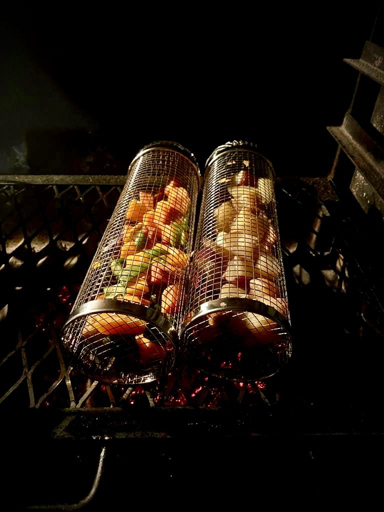 Customer photo review of Rolling Braai Basket