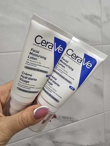 Customer photo review of CeraVe veido kremas Facial Moisturizing Lotion 52ml