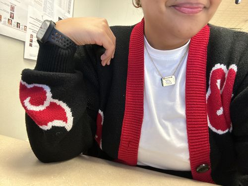 Customer photo review of Konoha Necklace