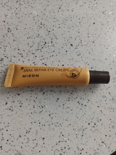 Customer photo review of MIZON paakių kremas Snail Repair Eye Cream