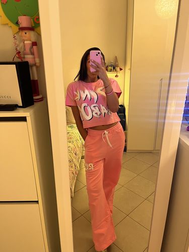 Customer photo review of Pantaloni Wide Leg Pink Babol Paint