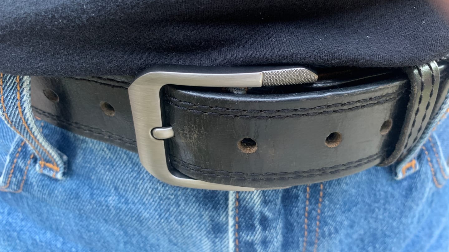 Customer photo review of Square Belt Buckle Single Prong Straight Edge - 40 mm/ 1.6"