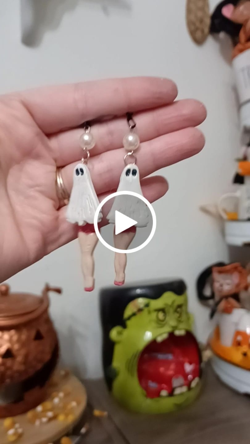 Customer video review of Pinup Ghost