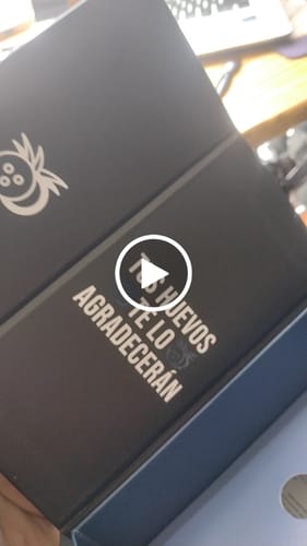 Customer video review of THE CRACK PACK - MyHUEVOS®