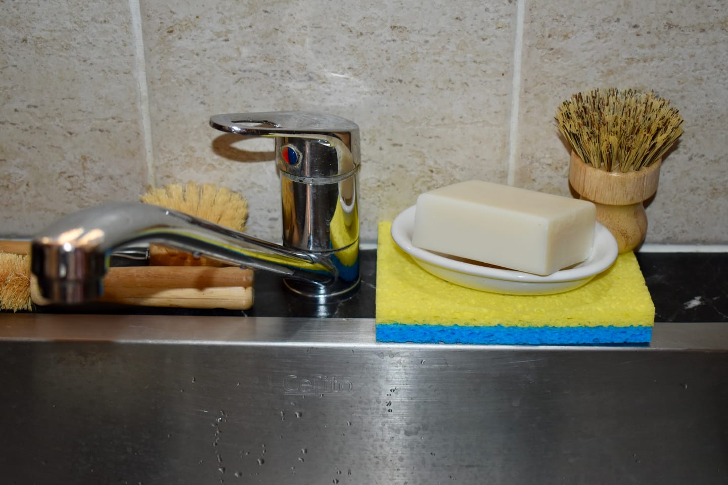 Customer photo review of Dishwashing Soap Bar (Lemon Myrtle)