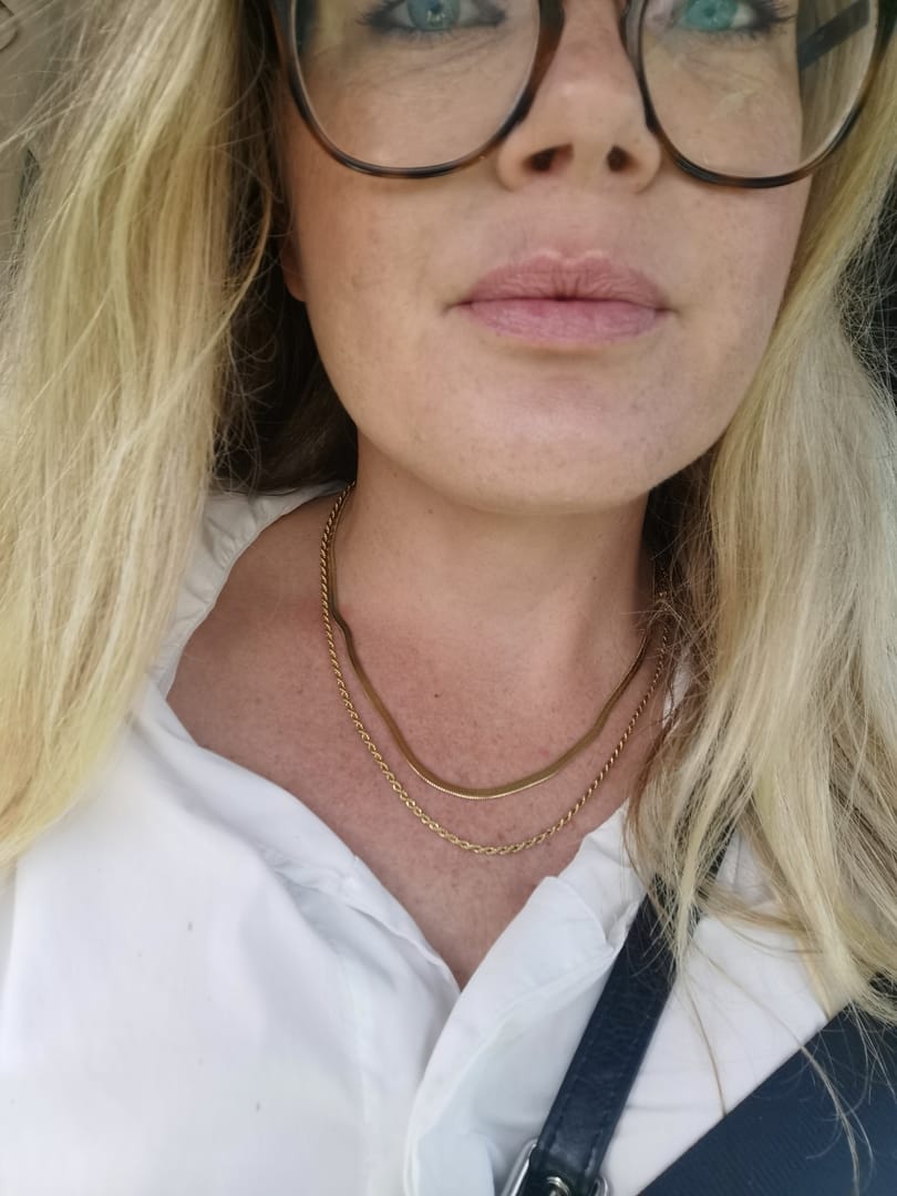 Customer photo review of Mix Colar Melina Banhado em Ouro 18k