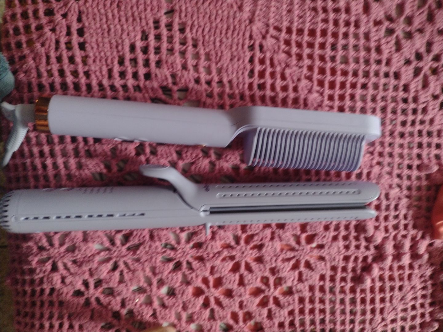 Customer photo review of SLEEK PLUS | Escova Alisadora + Clip Finalizador