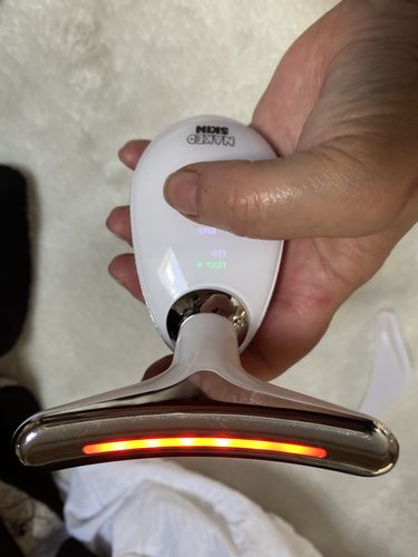 Customer photo review of Naked Skin™ Handset