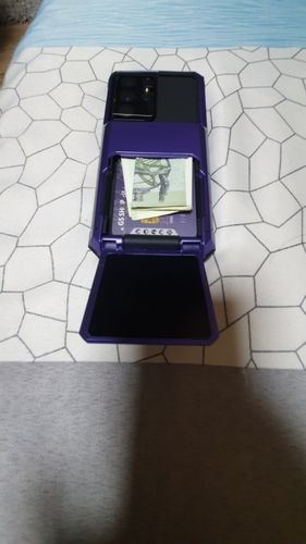 Customer photo review of 🔥SmartCase Wallet Case For Galaxy Phones with Card Holder and Durable Shockproof Cover🔥