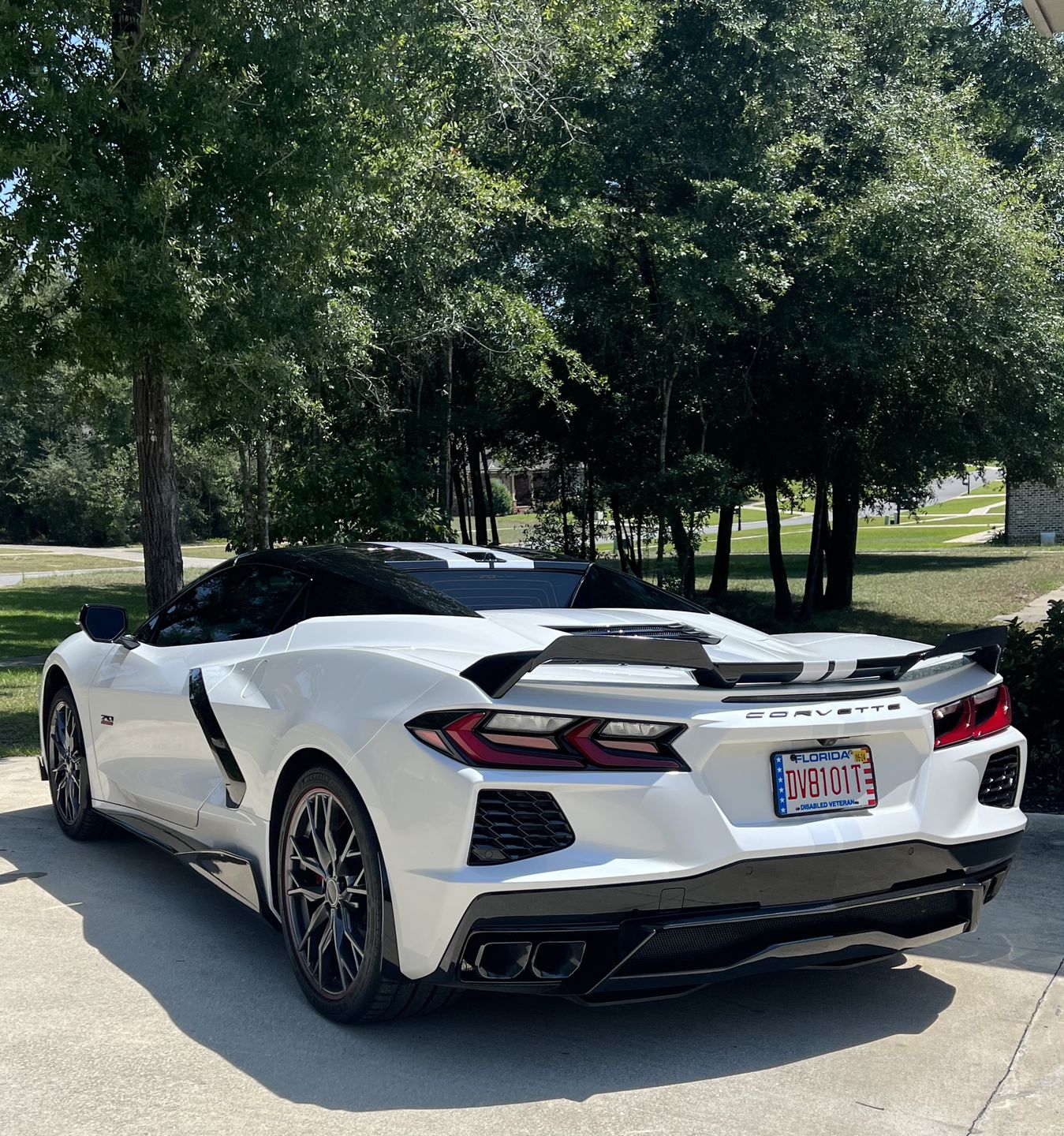 Customer photo review of Corvette C8 Z51 Rear Trunk Spoiler Add-On Wicker Extension