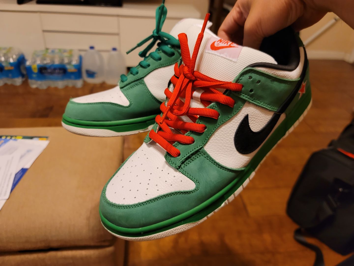 Customer photo review of Thick Oval Shoe Laces (Nike SB Laces)