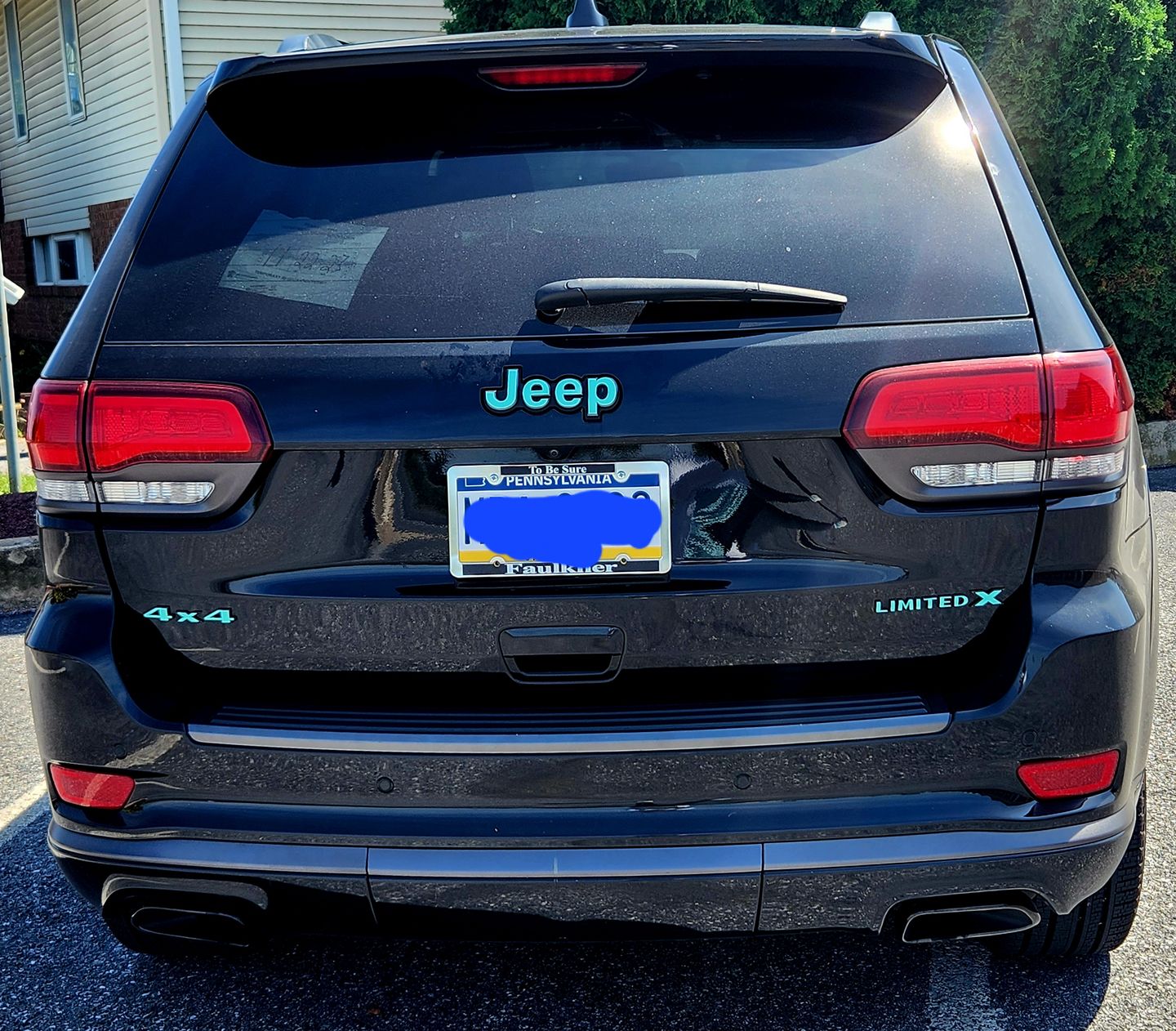Customer photo review of 4x4 Custom Color Emblem Overlay Decal Sticker