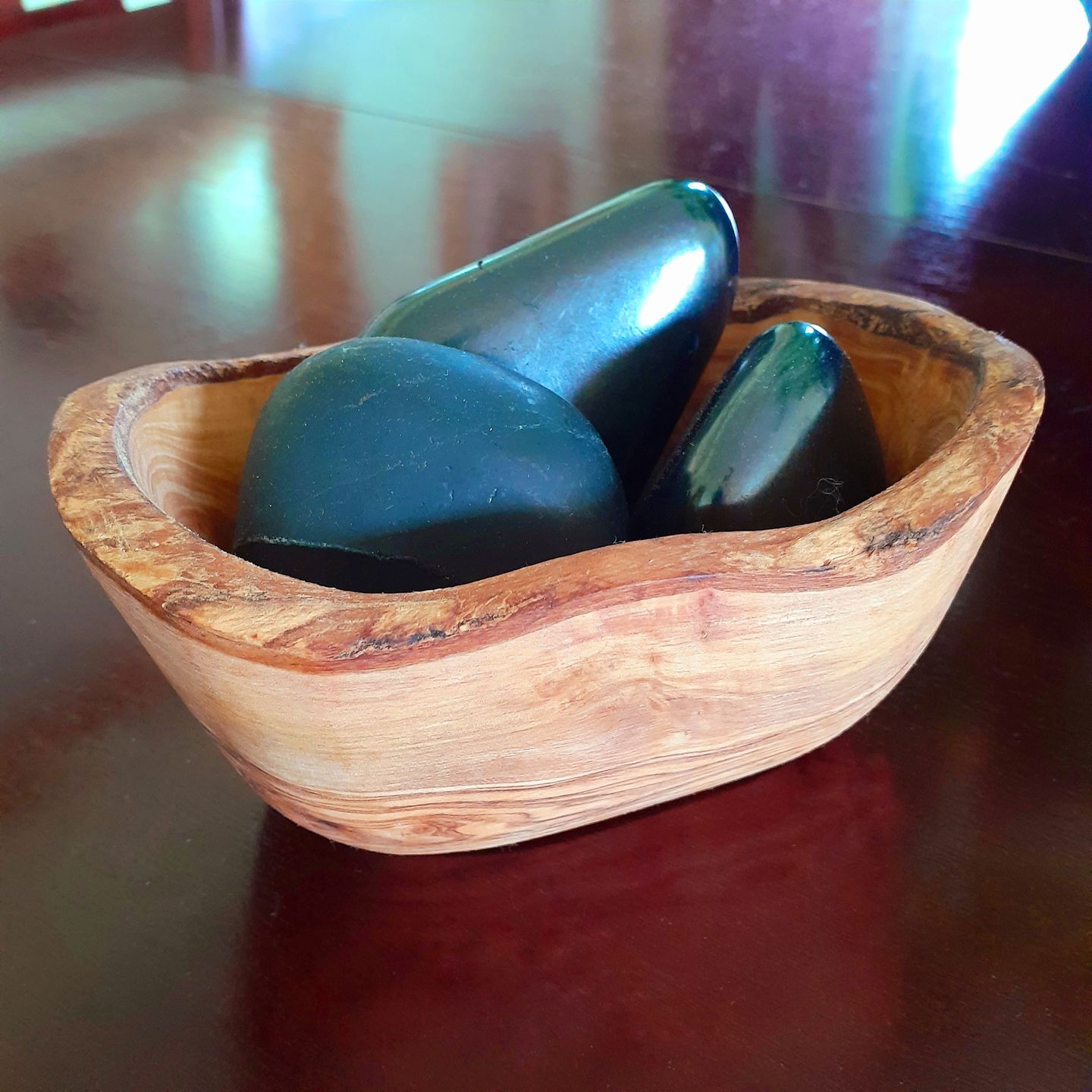 Customer photo review of Jumbo Tumbled Shungite Stone Trio in Olive Wood Bowl