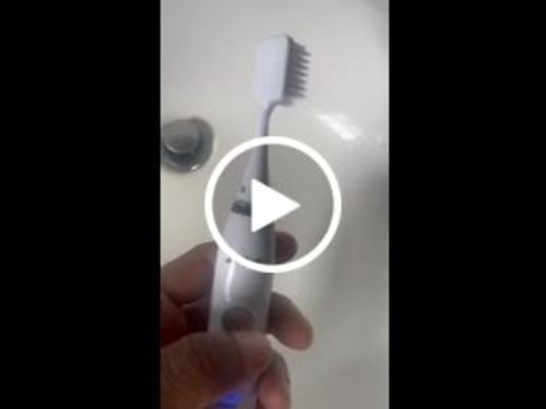 Customer video review of Original Big Mouth Toothbrush (PINK)