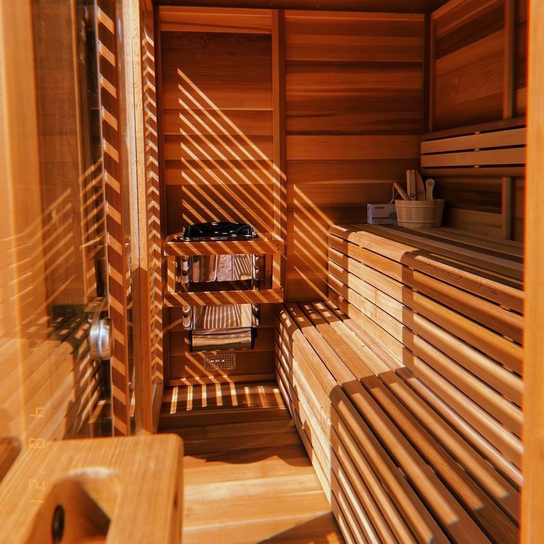 Customer photo review of SAUNASNET Modern Outdoor Box Sauna