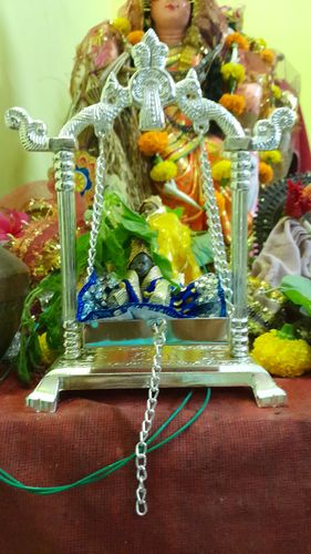 Customer photo review of White Gold Elephant Pair 3"