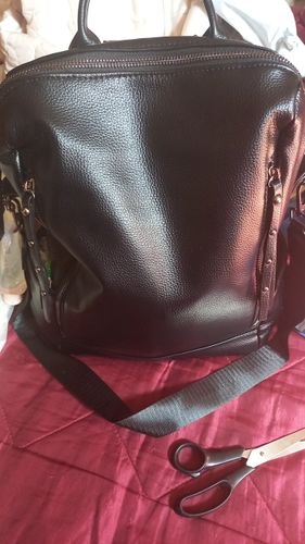 Customer photo review of Julie תיק גב