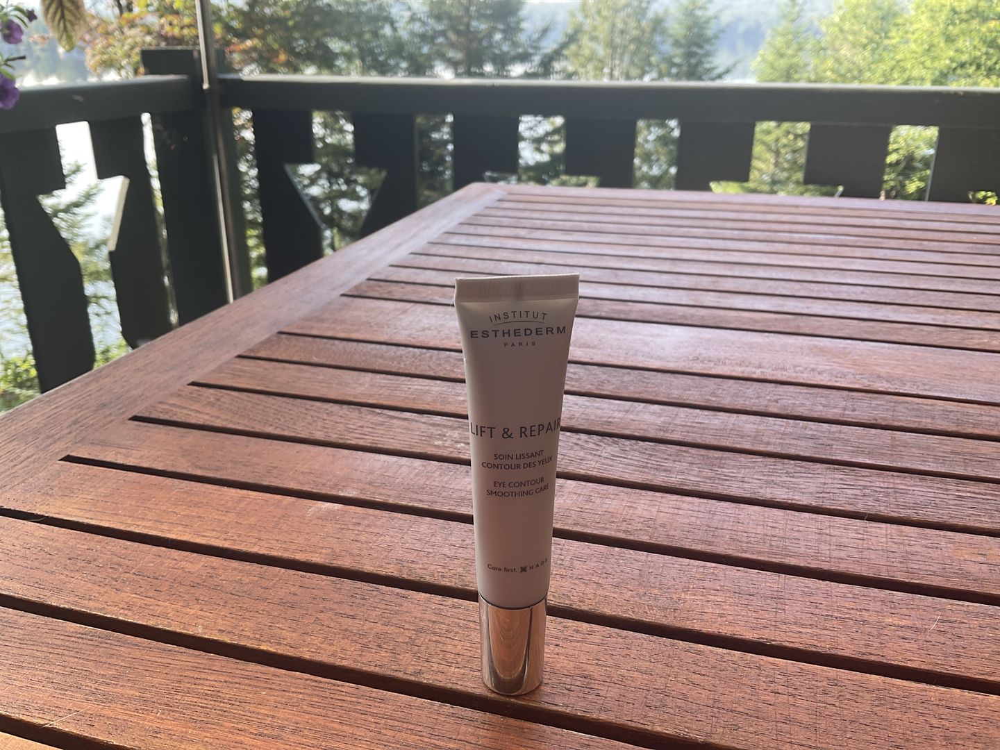 Customer photo review of Lift & Repair - Soin Lissant Contour Des Yeux