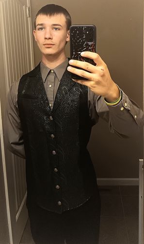 Customer photo review of Black Green Paisley Jacquard Men's Collar Victorian Suit Vest
