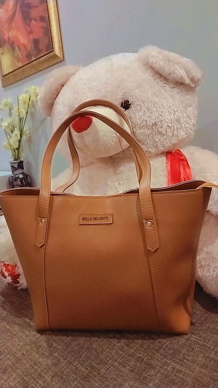 Customer photo review of Brown Belle The Perfect Tote Bag