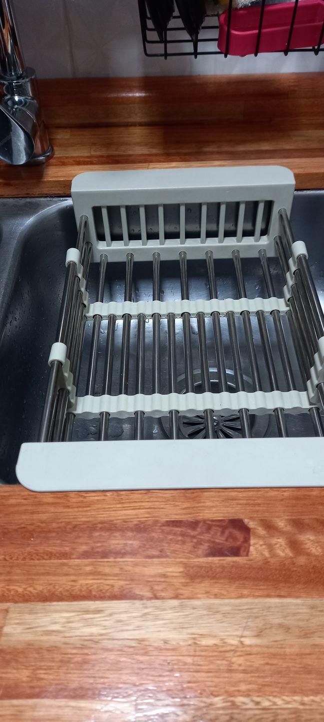 Customer photo review of Escurridor Extensible de Acero y Plástico para Pileta