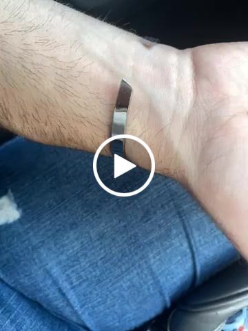 Customer video review of Brazalete Hombre BRAVE Fita
