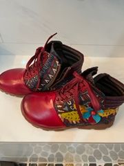 Customer photo review of Leather Handmade Comfortable Walking Boots