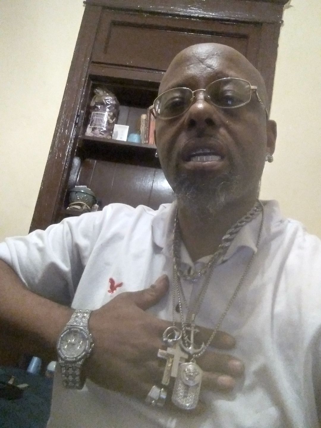Customer photo review of 8 Tooth Standard Iced Grillz - White Gold
