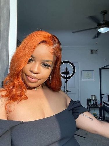 Customer photo review of Ginger Orange Wave Transparent Lace Frontal Lace Wig