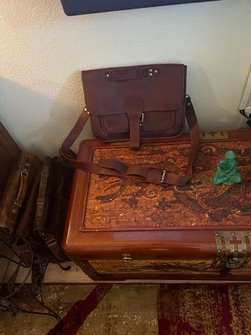Customer photo review of Vintage Leather Briefcase Bag