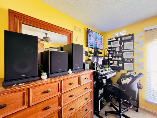 Customer photo review of Edifier R2850DB 3-Way Active Speakers with Sub-out, Black _ Pair