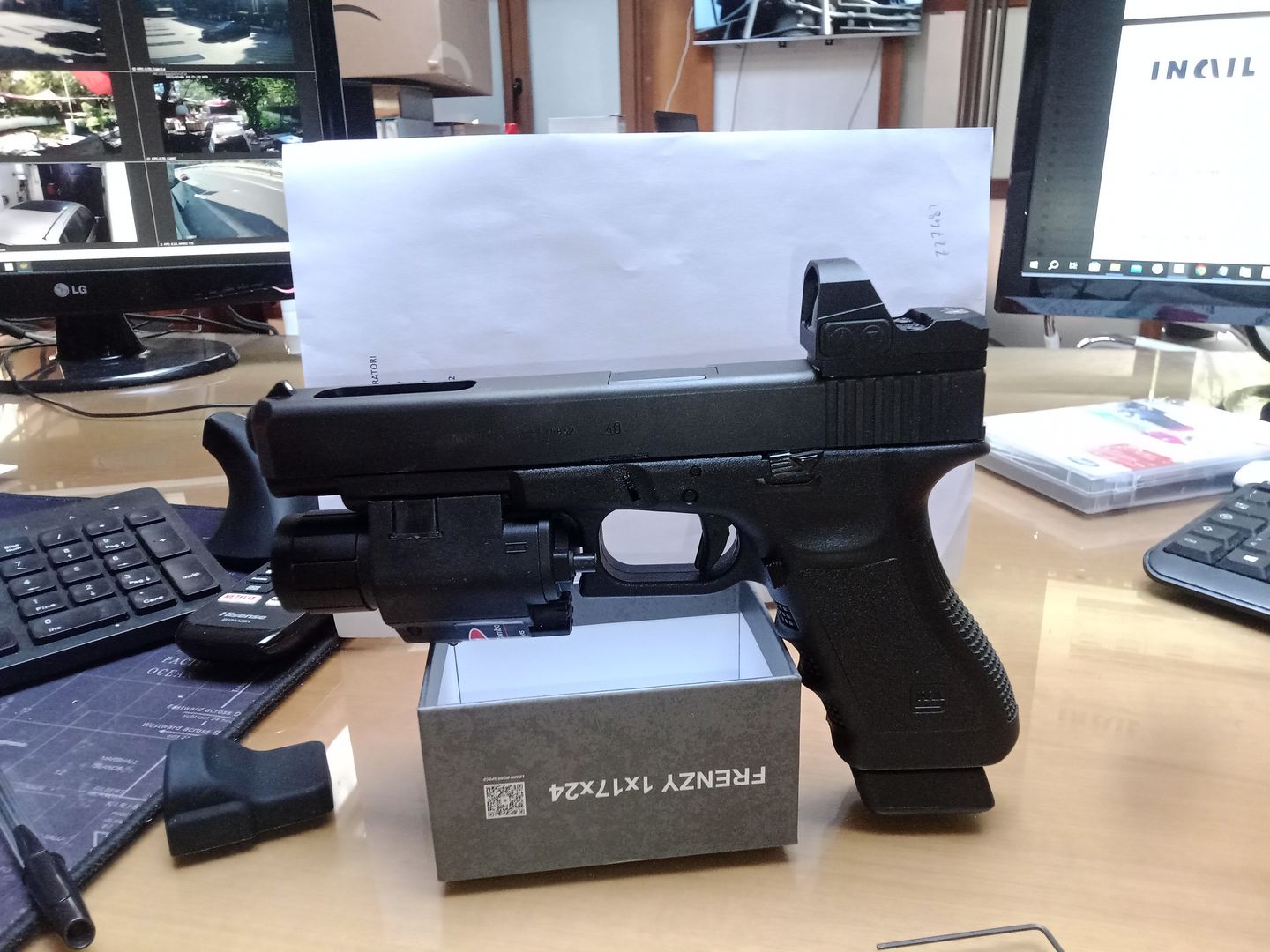 Customer photo review of Vector Optics SCRD-19II Frenzy 1x17x24