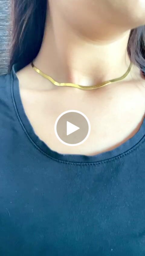 Customer video review of Collar Cleopatra 4MM