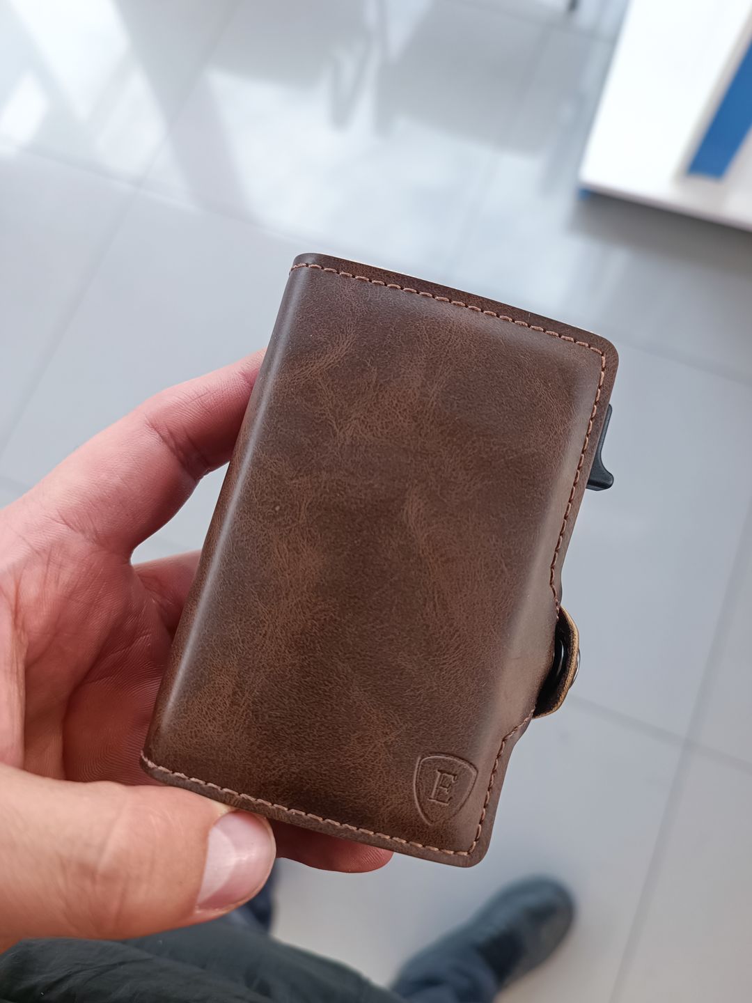 Customer photo review of E-DARK BROWN