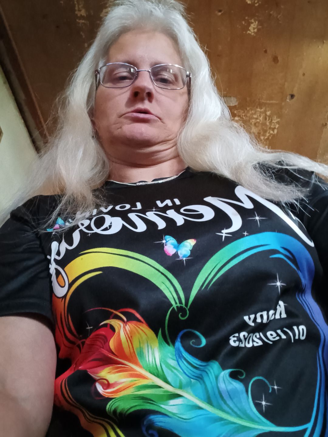 Customer photo review of In Loving Memory Heart Feather Butterfly Memorial Custom Gift T-shirt